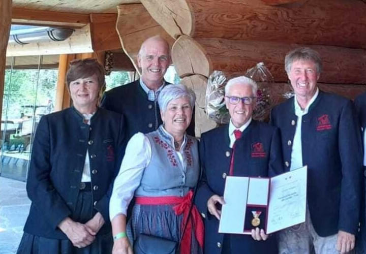 Verleihung-der-Verdienstmedaille-des-Landes-Tirol-an-Guenther-Reinalter